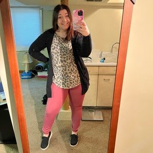 Meet your Posher, Sammie